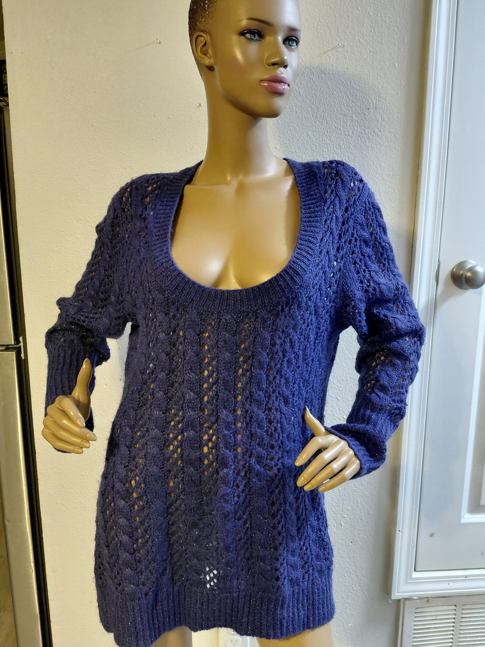Cable Knit Scoop Neck Sweater - Deep Blue